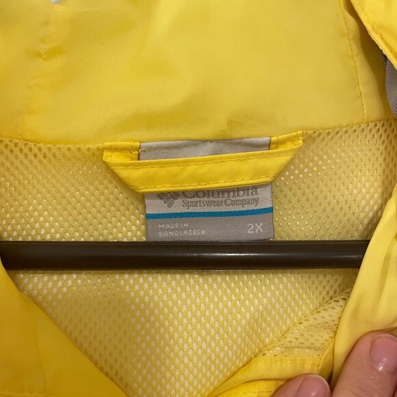 Columbia Womens 2xL rain jacket with liner - yellow - Picture 4 of 4